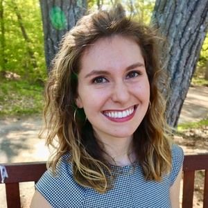 Meet your Posher, Hannah